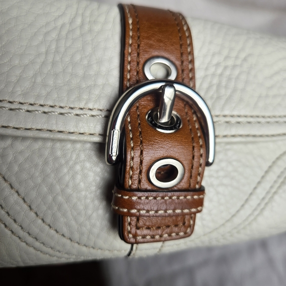 Coach Pebbled Leather Wristlet Y2K Mini Bag - Picture 5 of 11